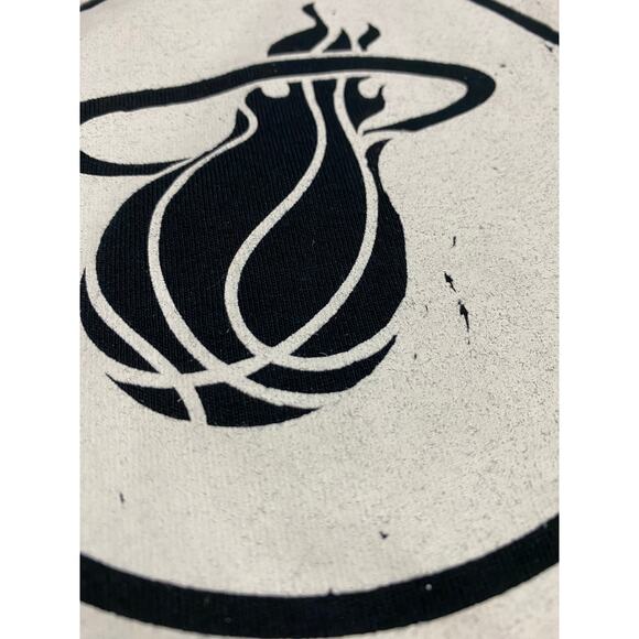 Bimbo Bakeries Bread T-Shirt XL Black Miami Heat NBA Style Funny Graphic Tee - Picture 5 of 10